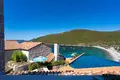 Villa de tres dormitorios 576 m² Lustica, Montenegro