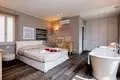 Hotel 340 m² Laglio, Włochy