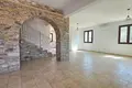 Casa 261 m² Agia Anna, Chipre