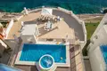 2 bedroom apartment 179 m² Dobra Voda, Montenegro