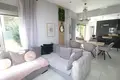 Villa Villa de 5 chambres avec piscine et solarium à Villamartin Orihuela