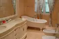 3 bedroom apartment 230 m² in France, France