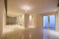 6-Schlafzimmer-Villa 676 m² Pervolia, Zypern