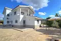 villa de 5 dormitorios 245 m² en Paramytha, Chipre
