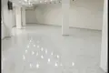 Магазин 1 600 м² в Лимассоле, Кипр