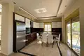 Villa de 5 habitaciones  Kargicak, Turquía