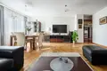 Квартира 5 комнат 140 м² Варшава, Польша