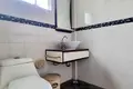 Dom 8 pokojów  Bang Sare, Tajlandia