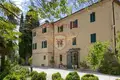 Gewerbefläche 2 650 m² Siena, Italien