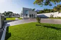 Haus 5 Schlafzimmer 420 m² Dos Hermanas, Spanien