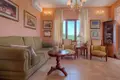 Villa mit 2 Schlafzimmern 300 m² Tivat, Montenegro