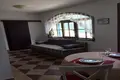 Casa 4 habitaciones 230 m², Montenegro