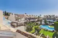 Haus 4 Schlafzimmer 334 m² Dos Hermanas, Spanien