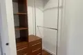 Propiedad comercial 4 habitaciones 90 m² en Varsovia, Polonia