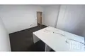 Office 3 rooms 132 m² in Tirana Municipality, Albania