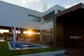 Dom 5 pokojów 300 m² Limassol, Cypr