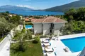 5-Schlafzimmer-Villa 350 m² Denovici, Montenegro
