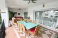 Mieszkanie 3 pokoi 190 m² Marbella, Hiszpania
