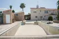 Haus 4 Schlafzimmer 300 m² Agia Varvara, Zypern