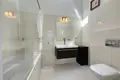 Mieszkanie 3 pokoi 70 m² w Warszawa, Polska