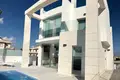 Dom 4 pokoi 260 m² Orihuela, Hiszpania
