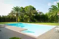 4-Schlafzimmer-Villa 550 m² Alicante, Spanien