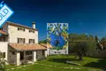 2 bedroom Villa 150 m² Grad Rovinj, Croatia