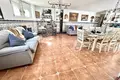 4 bedroom house 260 m² Pilar de la Horadada, Spain