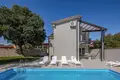 4 bedroom Villa 165 m² Grad Novigrad, Croatia