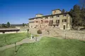 Propiedad comercial 3 507 m² en San Cresci, Italia