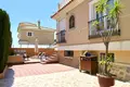 Villa de tres dormitorios 150 m² Orihuela, Španjolska