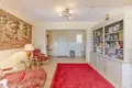 Villa de tres dormitorios 280 m² Francia, Francia