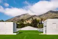 House 10 bedrooms 2 442 m² Marbella, Spain