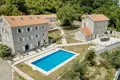 Villa 20 zimmer 800 m² Prcanj, Montenegro