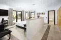 4 bedroom house 600 m² Dos Hermanas, Spain
