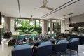 Villa Ozone Grand Residences