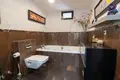 Haus 3 Schlafzimmer 190 m² Dos Hermanas, Spanien