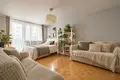 Mieszkanie 3 pokoi 65 m² Warszawa, Polska
