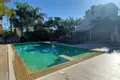 5-Schlafzimmer-Villa 550 m² Germasogeia, Zypern
