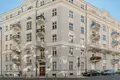 Mieszkanie 4 pokoi 98 m² Warszawa, Polska