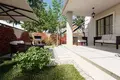 Dom 3 pokoi 160 m² Lymanka, Ukraina