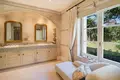 Haus 5 Schlafzimmer 1 265 m² Dos Hermanas, Spanien