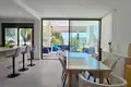 Haus 5 Schlafzimmer 253 m² Dos Hermanas, Spanien