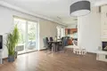 Haus 5 zimmer 231 m² Warschau, Polen