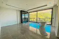 Villa 10 bedrooms 500 m² Alanya, Turkey