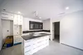 Haus 4 zimmer  Torrevieja, Spanien