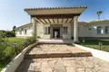 Haus 5 Schlafzimmer 753 m² Dos Hermanas, Spanien