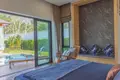 Willa 2 pokoi 275 m² Chalong, Tajlandia