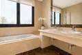 3 bedroom house 220 m² Dos Hermanas, Spain