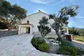 Casa 8 habitaciones 220 m² Tivat, Montenegro